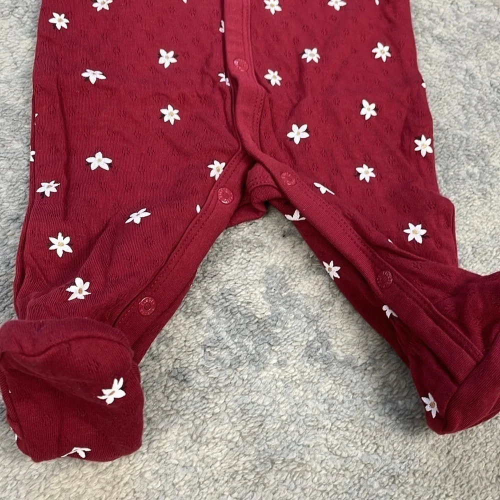 NWT Firsts by Petit Lem Newborn Baby Poinsettia Print Burgundy Pointelle Sleeper
